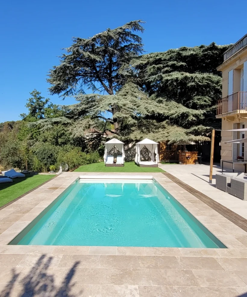 La Piscine Angevine Installation De Piscine A Angers Le Respect De Nos Engagements Envers Nos Clients Est Un Gage Dun Service De Qualite 2